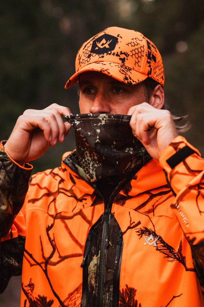 tour-de-cou-chaser-blindtech-forest-alaska-chasseur