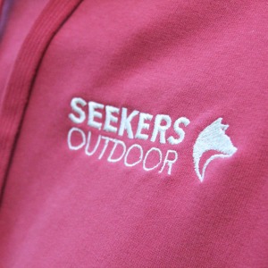sweat-seekers-rire-chasser-bienmanger-barbecue-face
